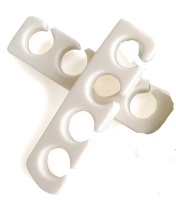 Cuccio Naturale Toe Separators White X 1 PAIR